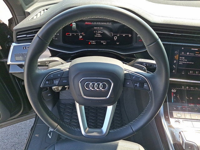 2025 Audi Q7 Premium Plus