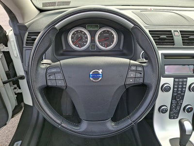 2011 Volvo C70 T5