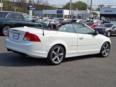 2011 Volvo C70 T5