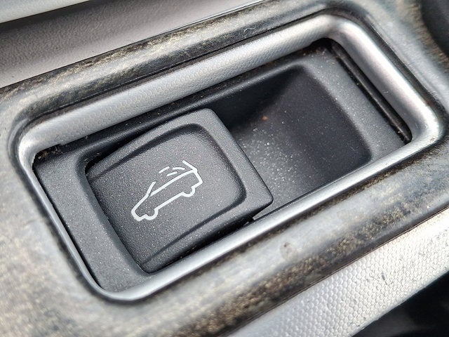 2013 Volvo C70 T5