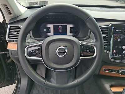 2023 Volvo XC90 Plus