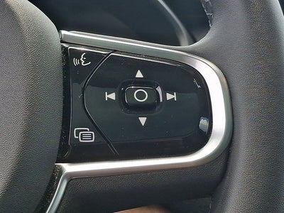 2023 Volvo XC90 Plus