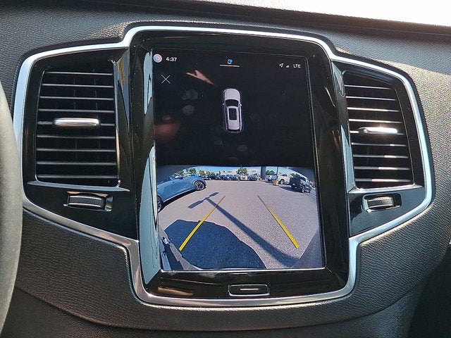 2023 Volvo XC90 Plus
