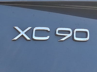 2023 Volvo XC90 Plus