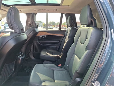 2023 Volvo XC90 Plus
