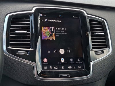 2024 Volvo XC90 Plus Bright Theme