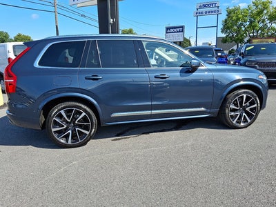 2024 Volvo XC90 Ultimate Bright Theme