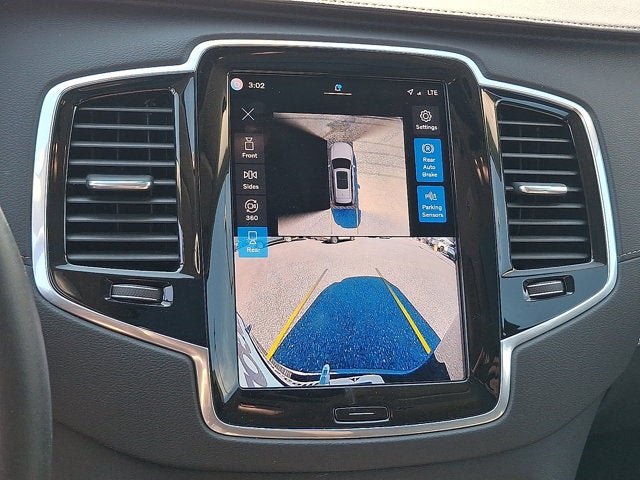 2024 Volvo XC90 Ultimate Bright Theme