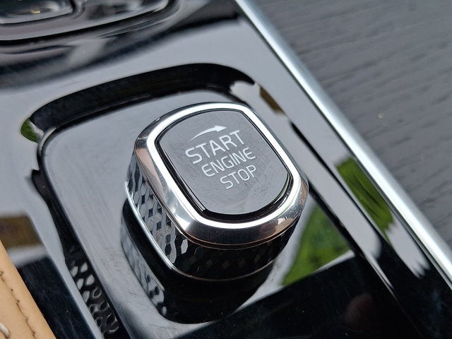 2023 Volvo XC90 Ultimate
