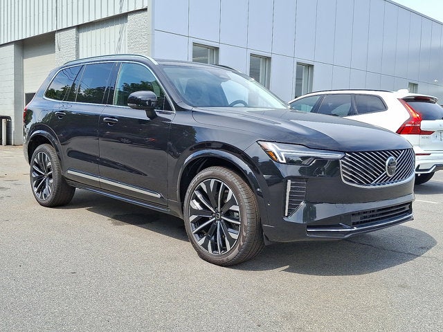 2025 Volvo XC90 Plus
