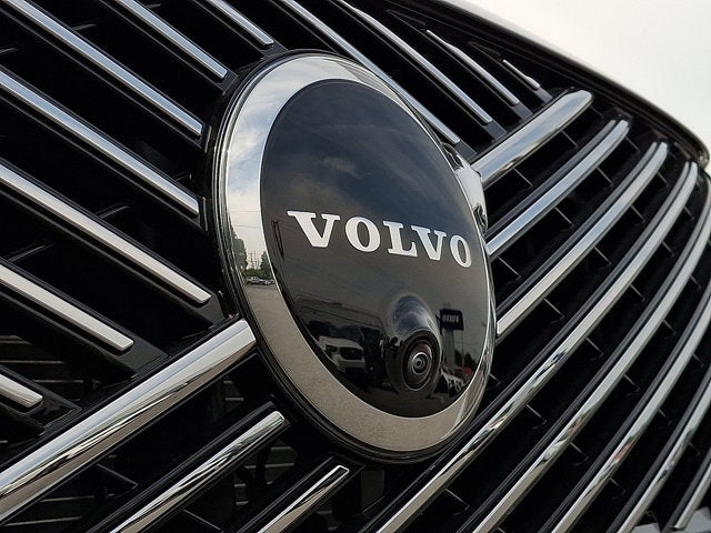 2025 Volvo XC90 Plus