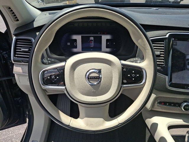 2024 Volvo XC90 Plus Bright Theme