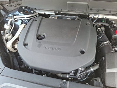 2024 Volvo XC90 Plus Bright Theme