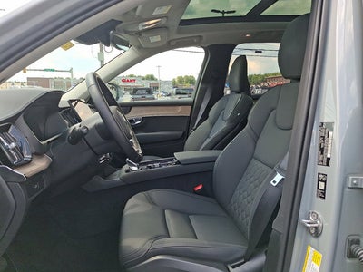 2026 Volvo XC90 Plus