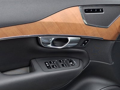 2025 Volvo XC90 Plus