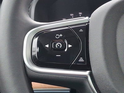 2025 Volvo XC90 Plus