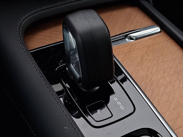 2025 Volvo XC90 Plus