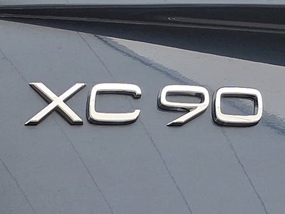 2025 Volvo XC90 Plus