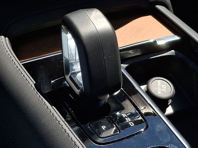 2025 Volvo XC90 Plus