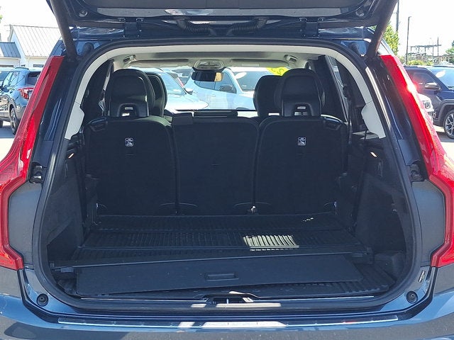 2025 Volvo XC90 Plus