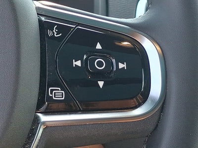 2024 Volvo XC90 Plus Bright Theme