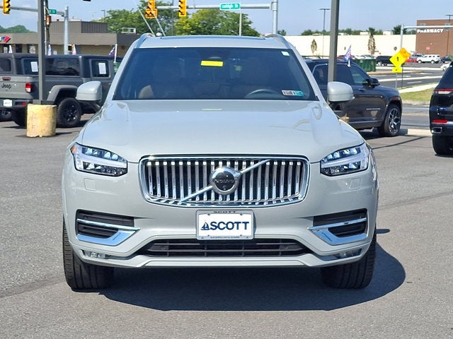 2024 Volvo XC90 Plus Bright Theme