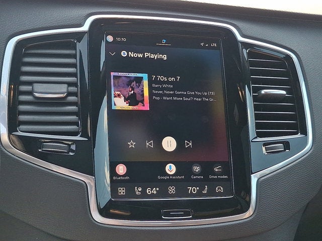 2024 Volvo XC90 Plus Bright Theme