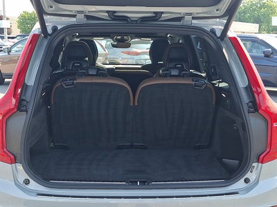2024 Volvo XC90 Plus Bright Theme