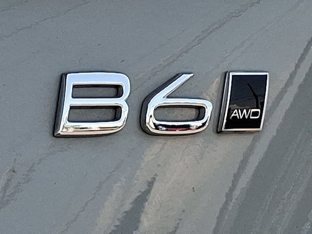 2024 Volvo XC90 Plus Bright Theme