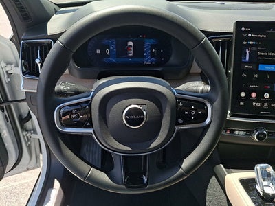 2026 Volvo XC90 Plus