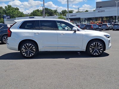 2026 Volvo XC90 Plus