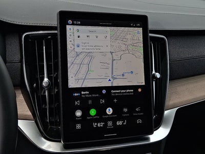 2026 Volvo XC90 Plus