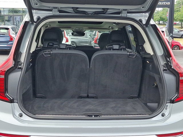 2026 Volvo XC90 Plus