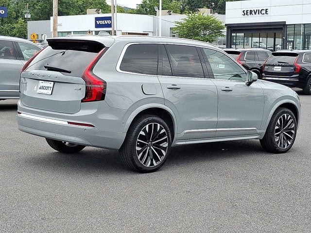 2026 Volvo XC90 Plus