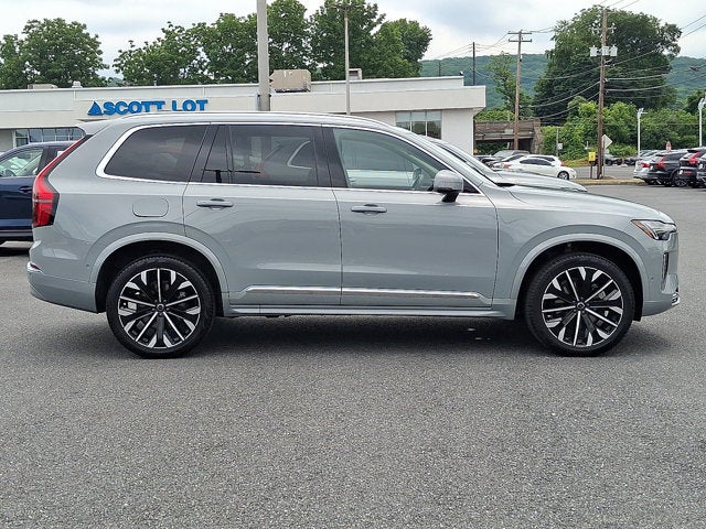 2026 Volvo XC90 Plus