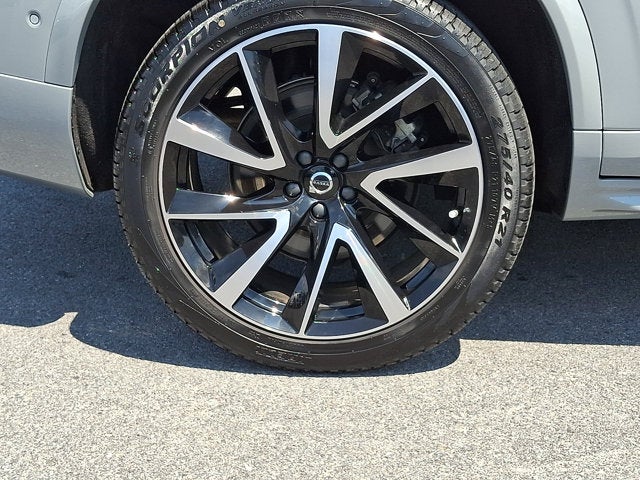 2024 Volvo XC90 Plus Bright Theme