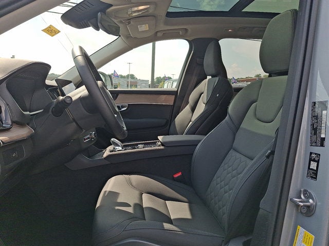 2026 Volvo XC90 Plus