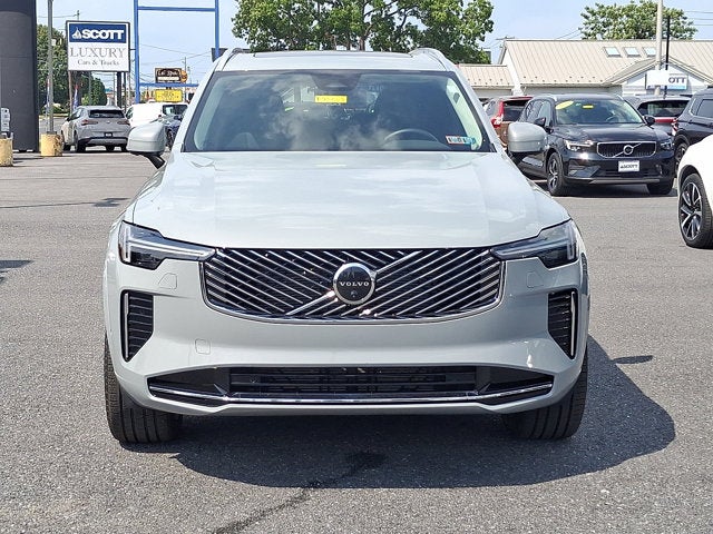 2026 Volvo XC90 Plus
