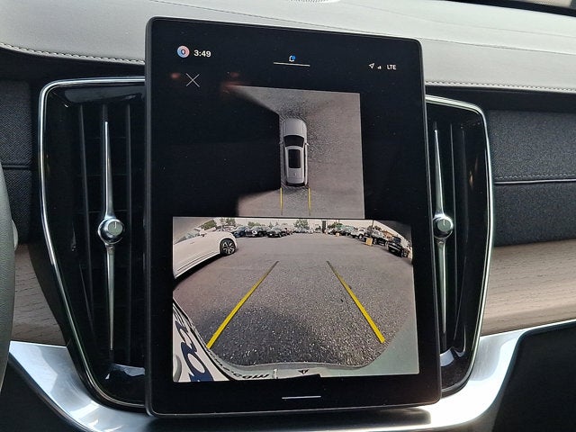 2026 Volvo XC90 Plus