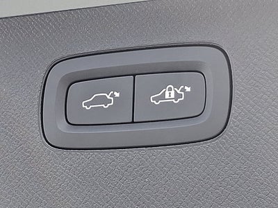 2026 Volvo XC90 Plus