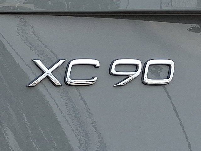 2026 Volvo XC90 Plus