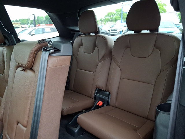 2024 Volvo XC90 Plus Bright Theme