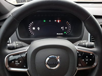 2024 Volvo XC90 Plus Bright Theme