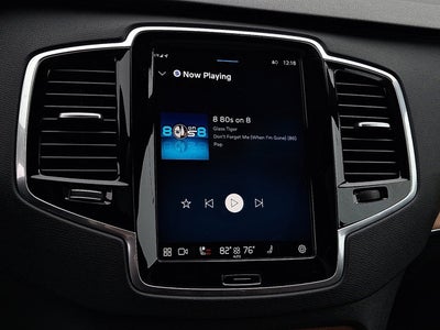 2024 Volvo XC90 Plus Bright Theme