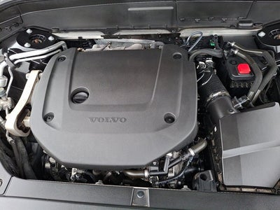 2024 Volvo XC90 Plus Bright Theme