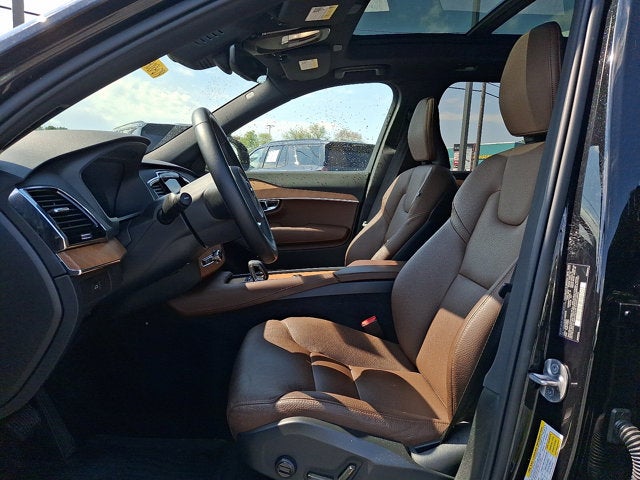 2025 Volvo XC90 Plus