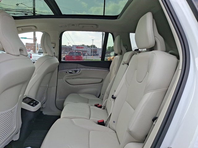 2025 Volvo XC90 Plus