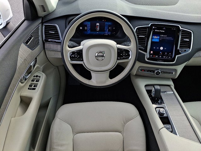 2025 Volvo XC90 Plus