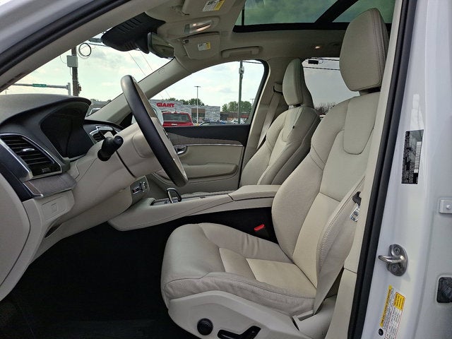 2025 Volvo XC90 Plus