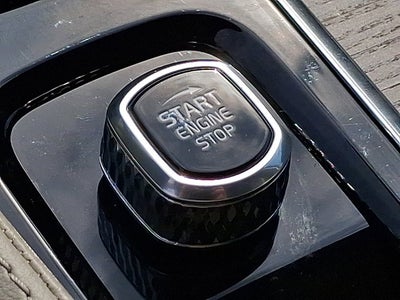 2025 Volvo XC90 Plus